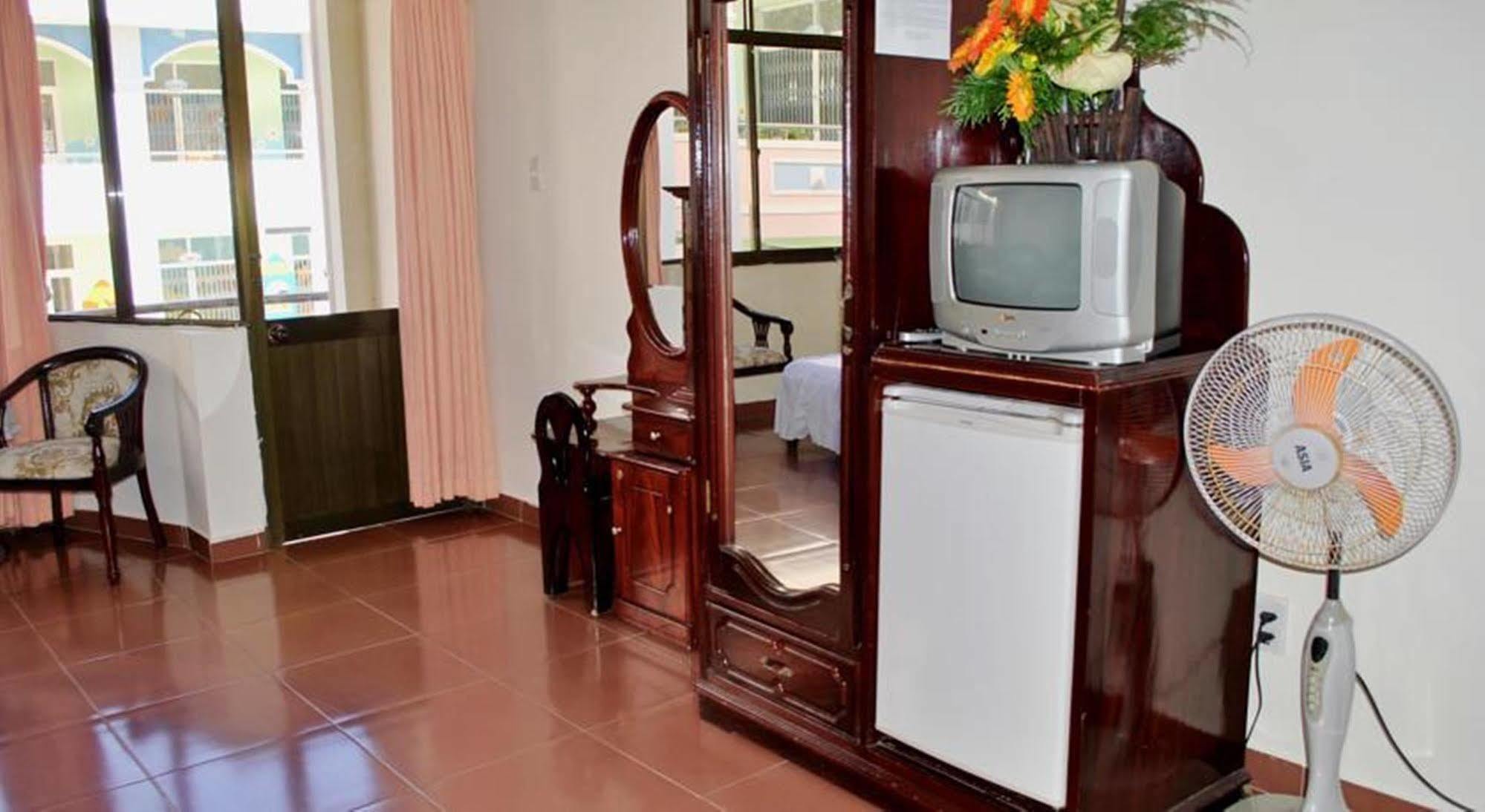 Duy Phuong Hotel Da Lat Exterior photo